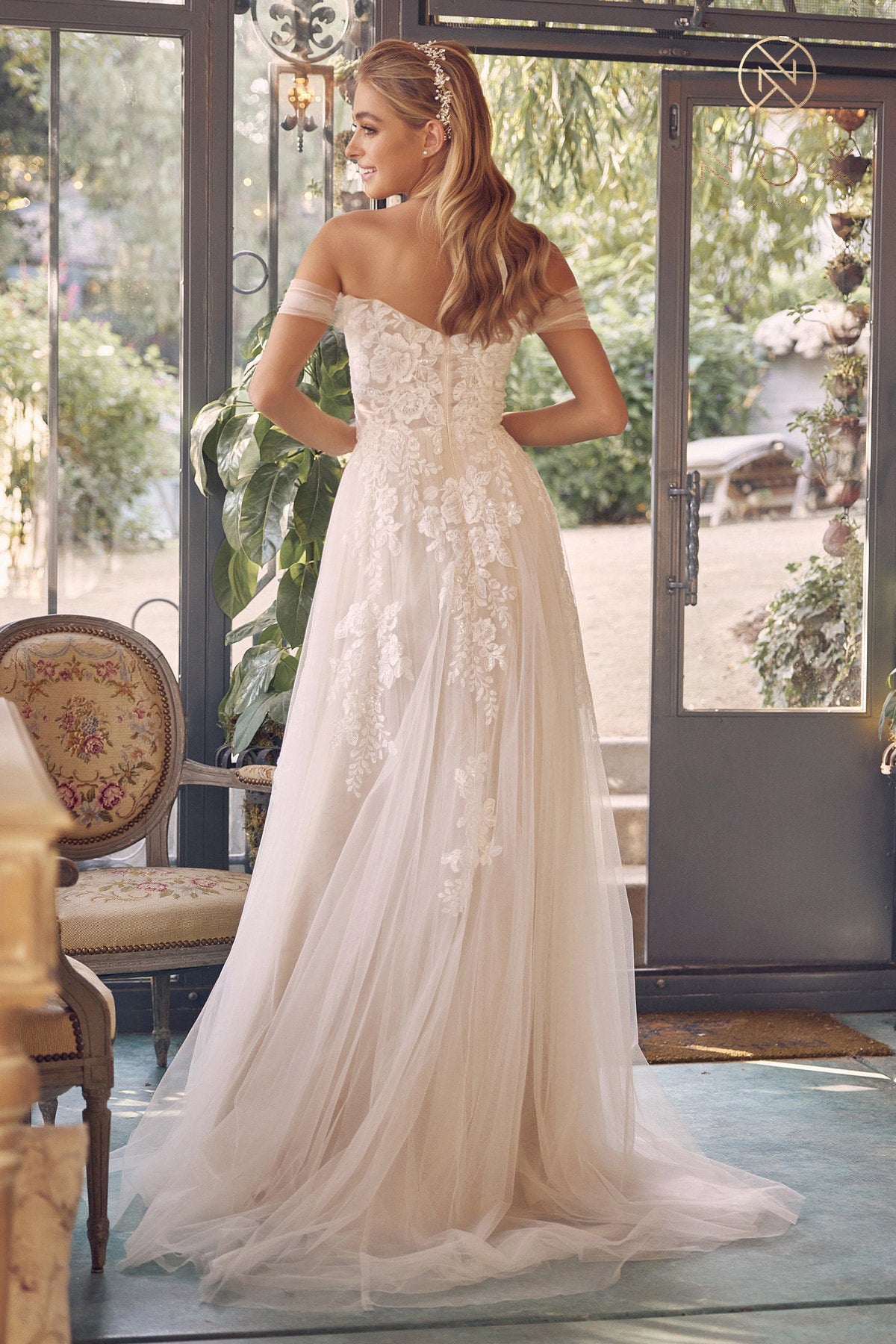 Mi sueño bridal boutique shop